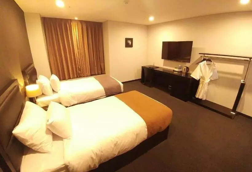 Hotelli Gangneung Tourist