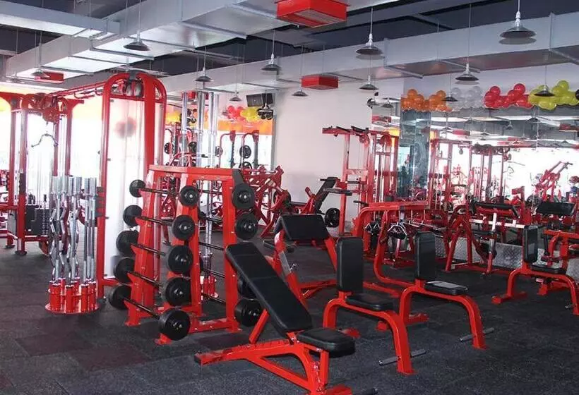 ホテル Regenta Inn Vadodara, 500m From Railway Station