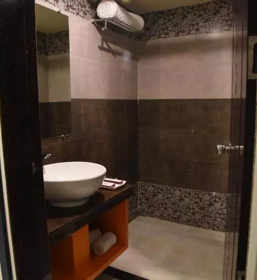 ホテル Regenta Inn Vadodara, 500m From Railway Station