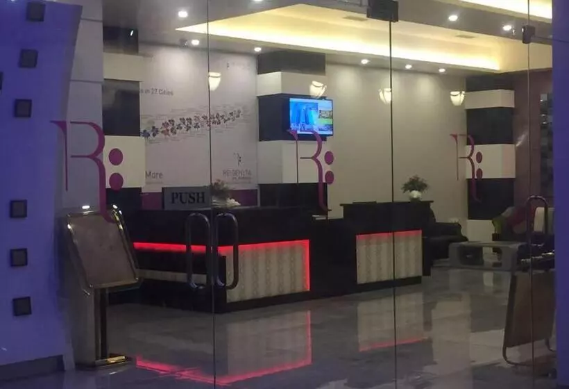 ホテル Regenta Inn Vadodara, 500m From Railway Station