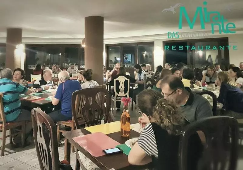 ホテル Santuario Das Aguias