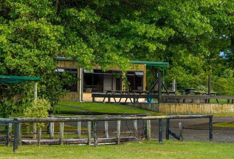 فندق على الطريق Tongariro Junction Accommodation