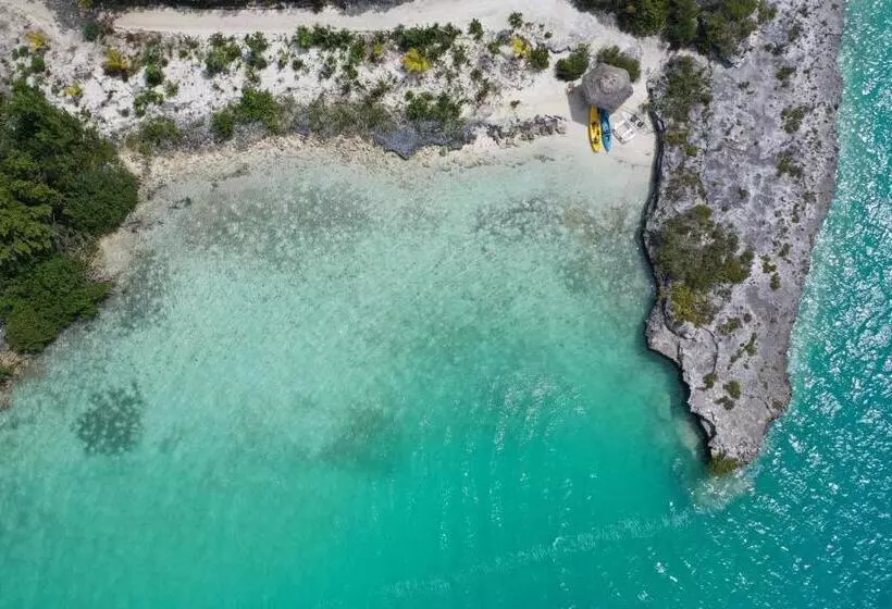 استراحتگاه The Meridian Club, Turks And Caicos
