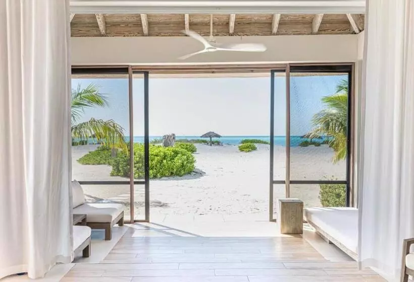 استراحتگاه The Meridian Club, Turks And Caicos