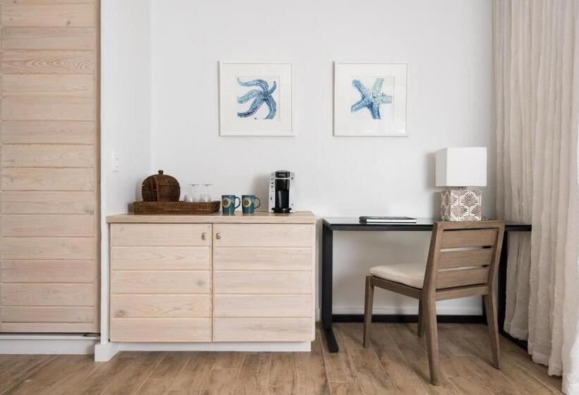 استراحتگاه The Meridian Club, Turks And Caicos