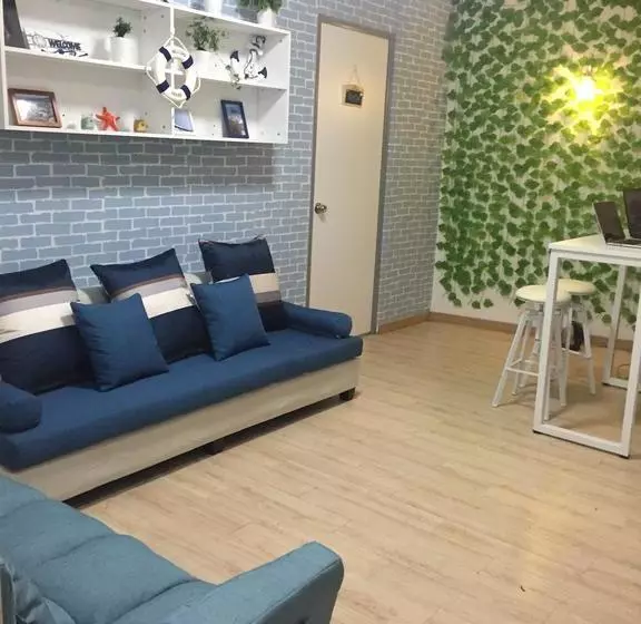 Enjoy International Youth Hostel