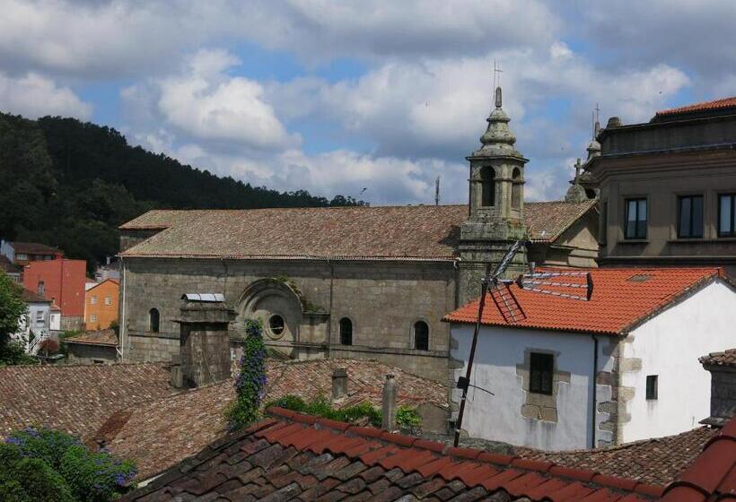 Albergue A Barca De Pedra