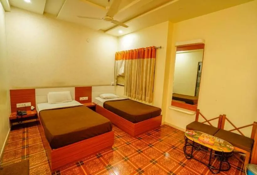 ホテル Bhakti, Rajkot