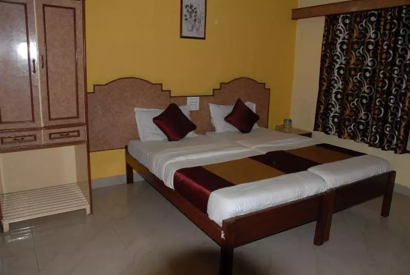 ホテル Bhavani Lodge