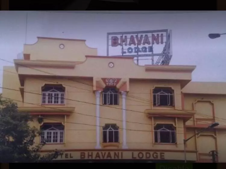 ホテル Bhavani Lodge