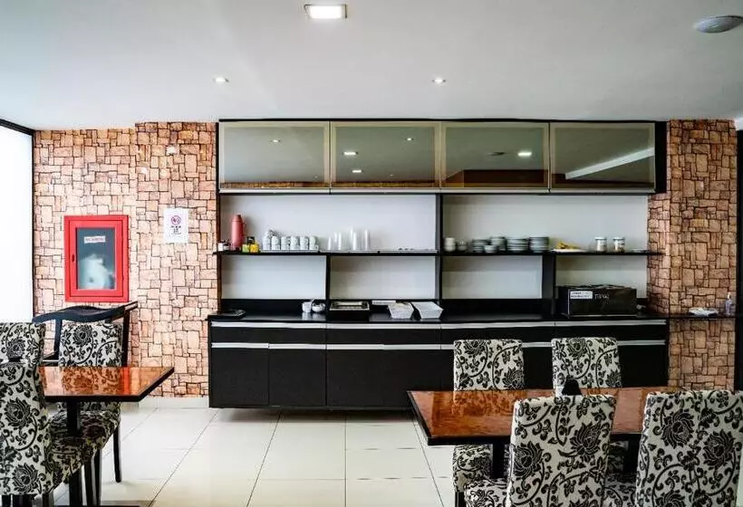 Hotelli Dom Quixote São Gonçalo