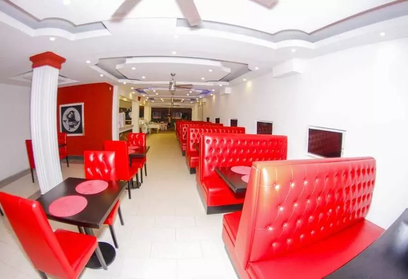 Hotelli Friohot Boca Chica