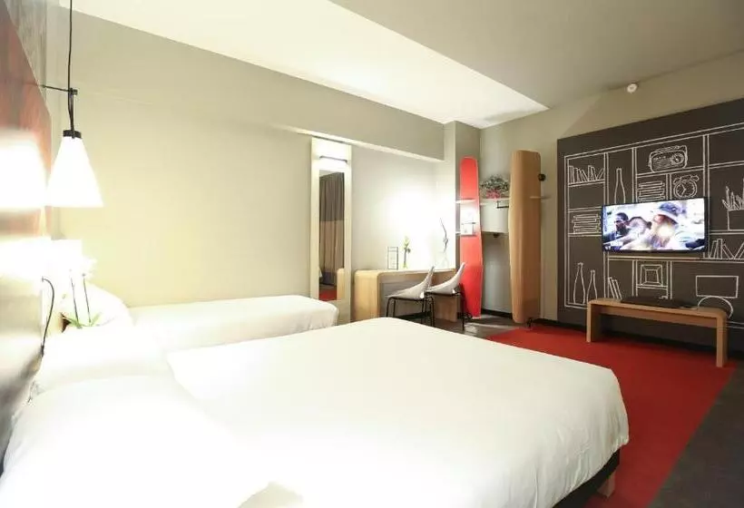 ホテル Ibis Niort Est Mendes France
