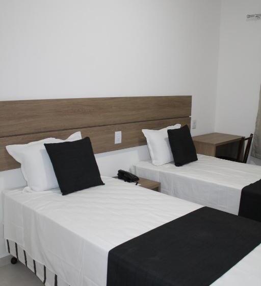 בית מלון כפרי Irmaos Vaz Br 116 No Entroncamento