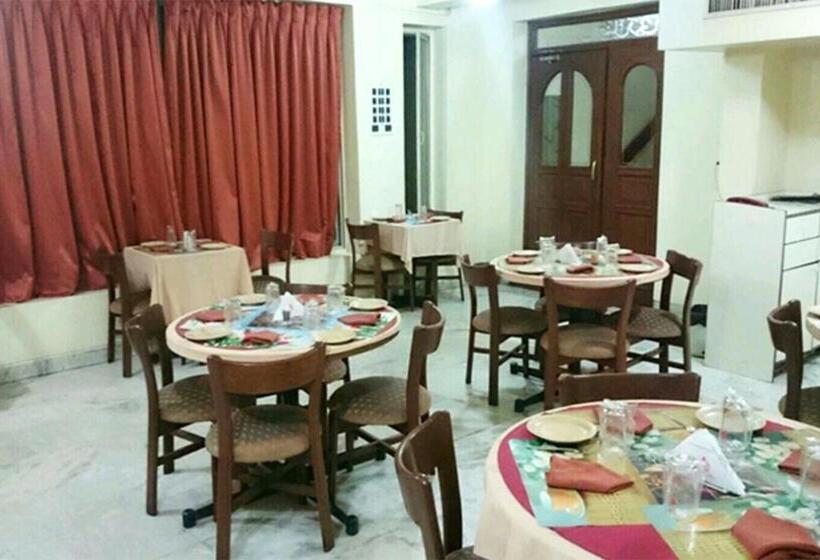 فندق Mogul Palace Near Masjid Bunder Mumbai