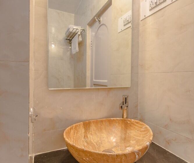 فندق Mogul Palace Near Masjid Bunder Mumbai