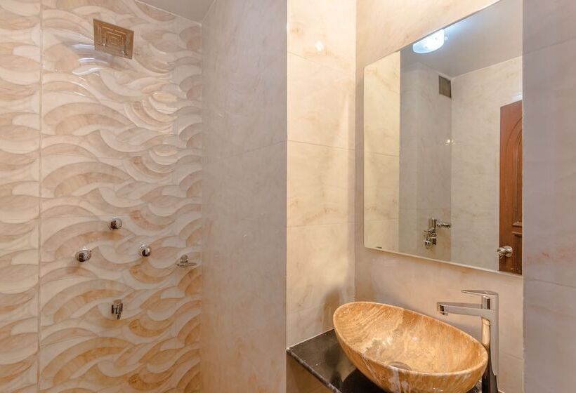 فندق Mogul Palace Near Masjid Bunder Mumbai