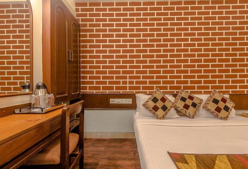 فندق Mogul Palace Near Masjid Bunder Mumbai