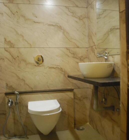 בית מלון כפרי New Sunder