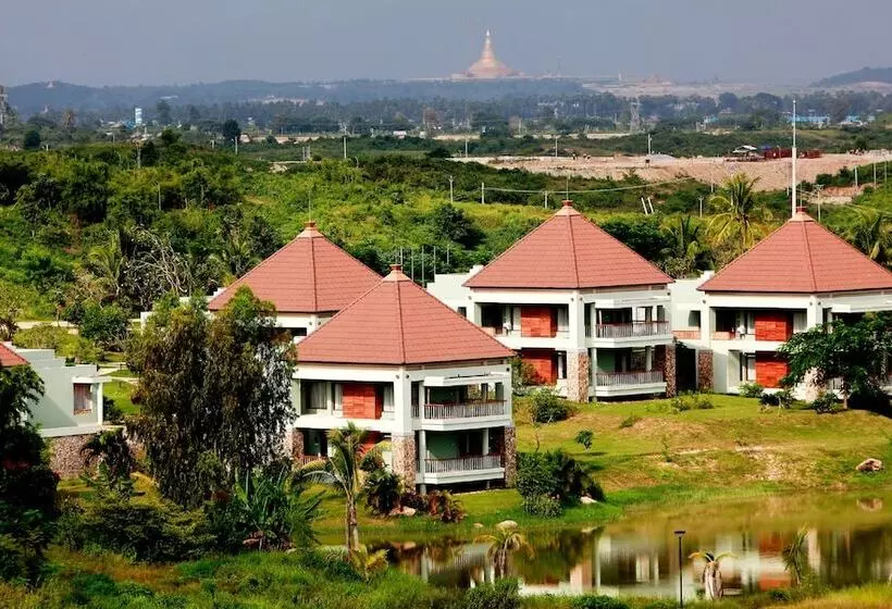 هتل The Thingaha Nay Pyi Taw