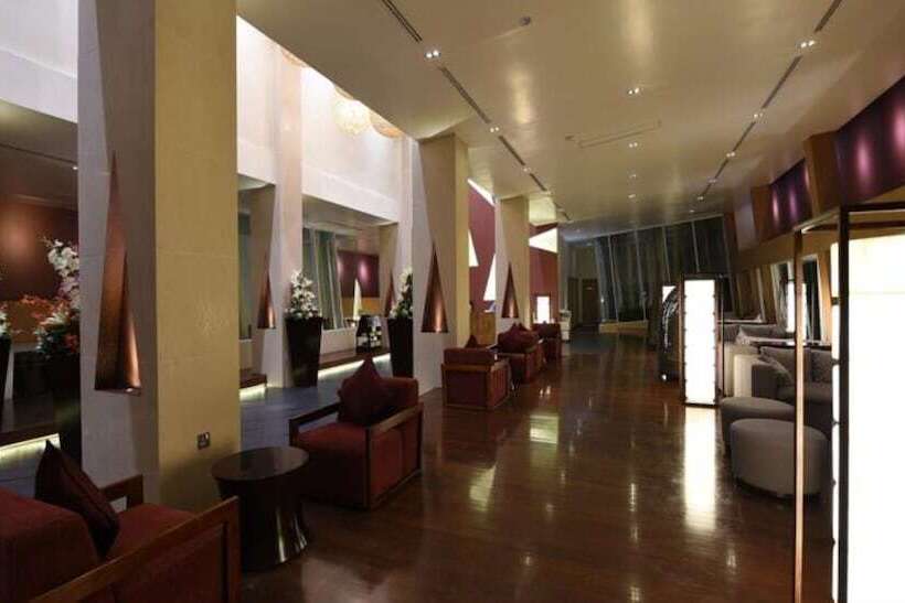 هتل The Thingaha Nay Pyi Taw