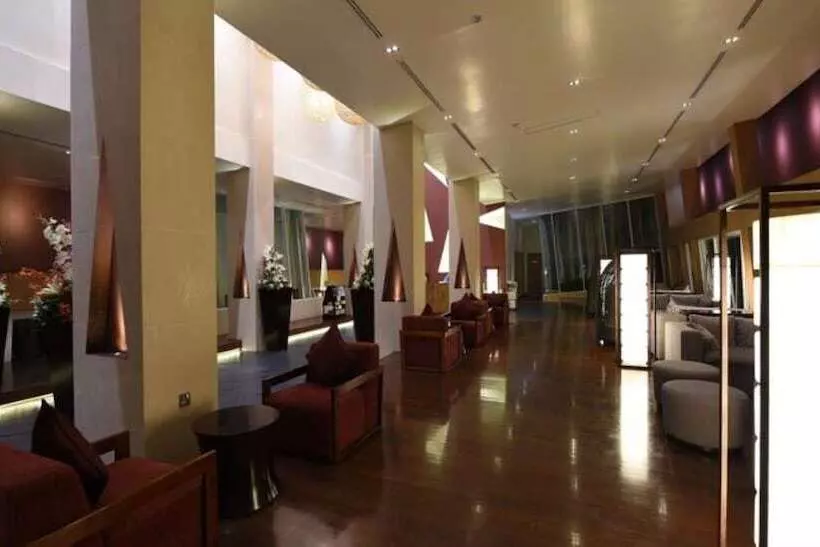 هتل The Thingaha Nay Pyi Taw