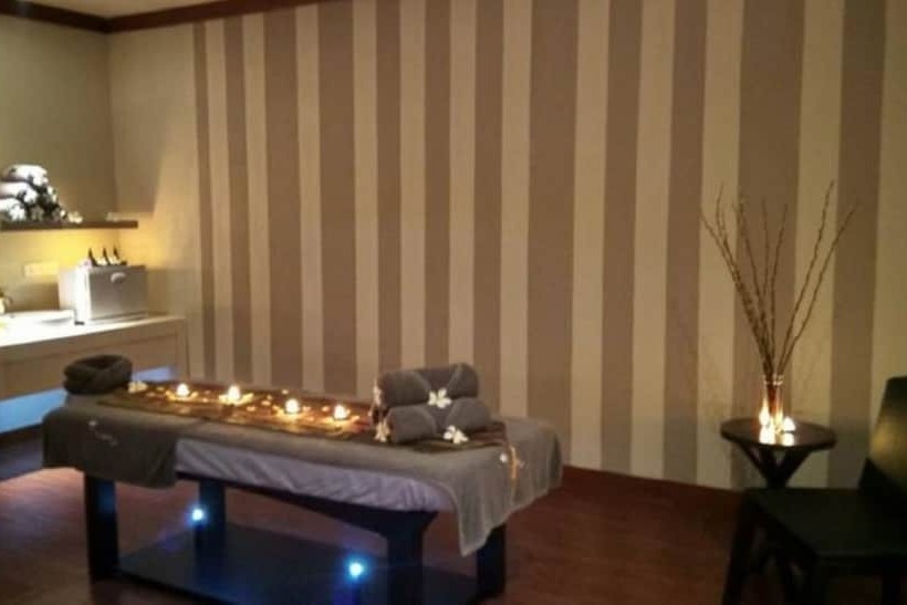 هتل The Thingaha Nay Pyi Taw