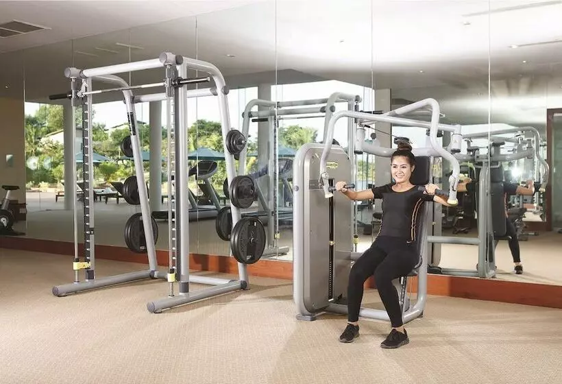 هتل The Thingaha Nay Pyi Taw