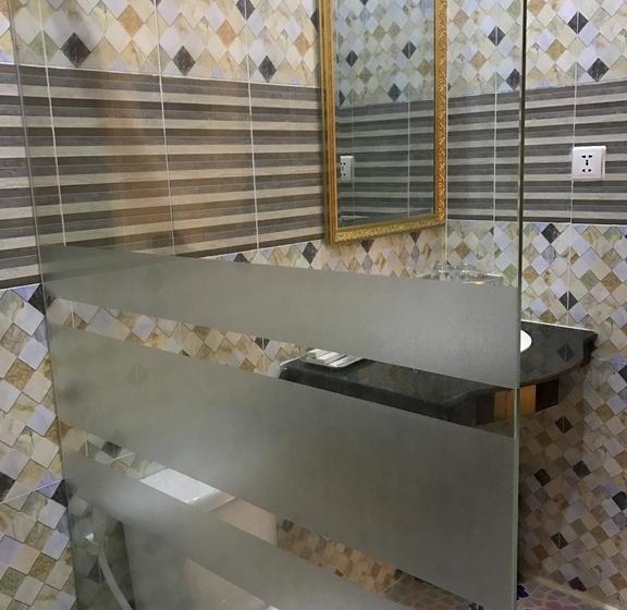 هتل Jasmine & Sky Bar