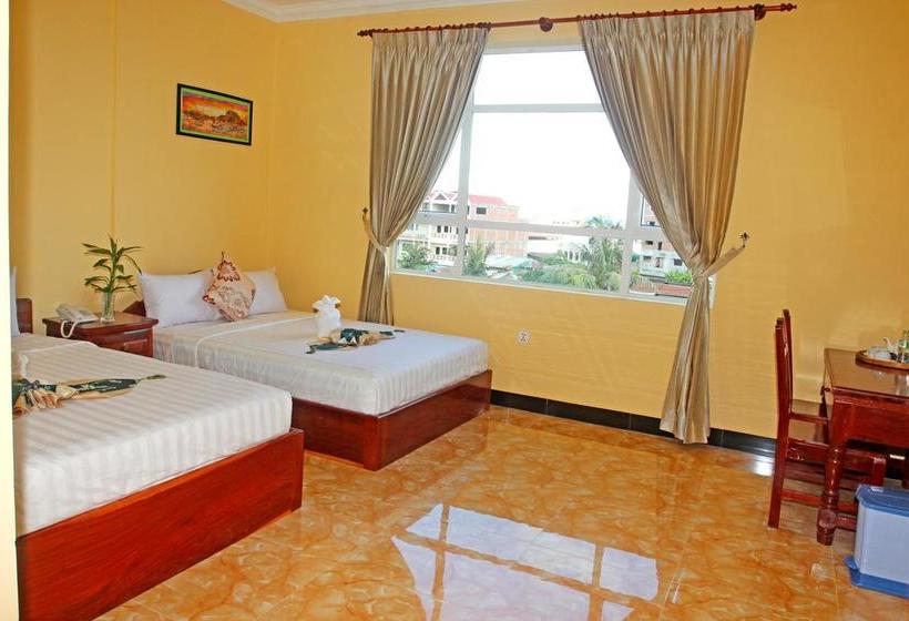 هتل Jasmine & Sky Bar