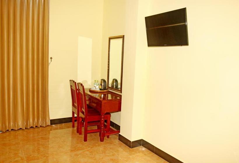 هتل Jasmine & Sky Bar