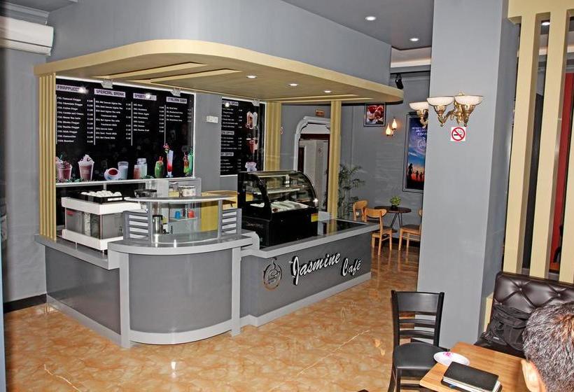 هتل Jasmine & Sky Bar