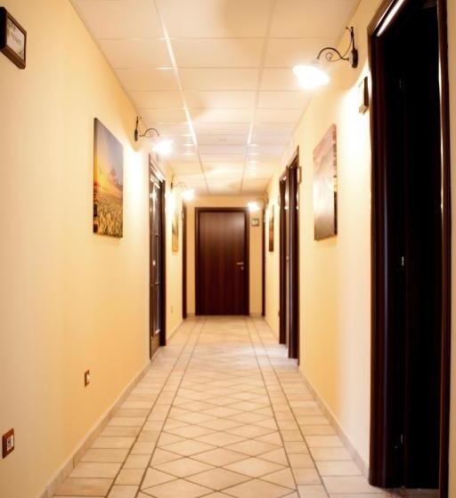 호텔 Albergo   Ristorante Il Tino