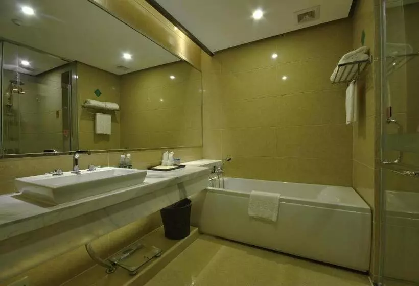 ホテル Jin-tai Holiday