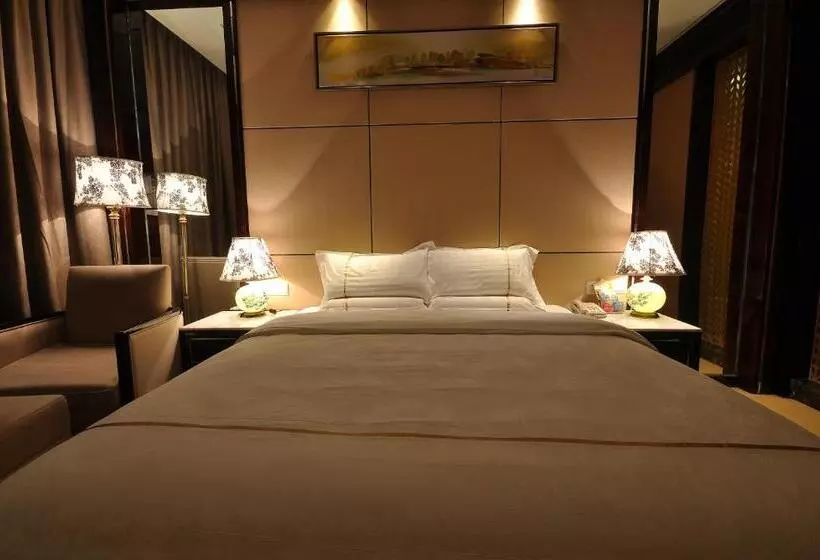 ホテル Jin-tai Holiday