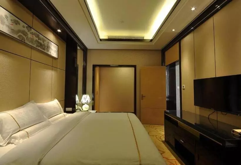 ホテル Jin-tai Holiday