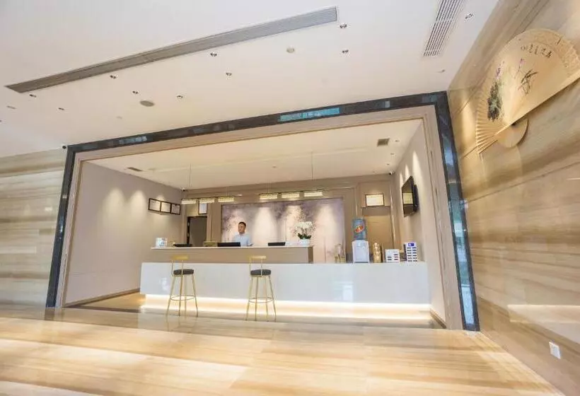 ホテル Jin-tai Holiday