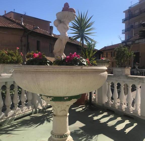 בית מלון כפרי Piemontese