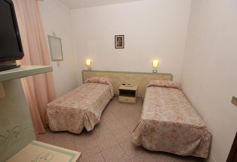 בית מלון כפרי Piemontese