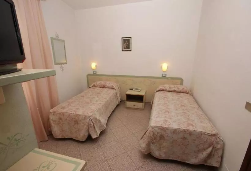 هتل Piemontese