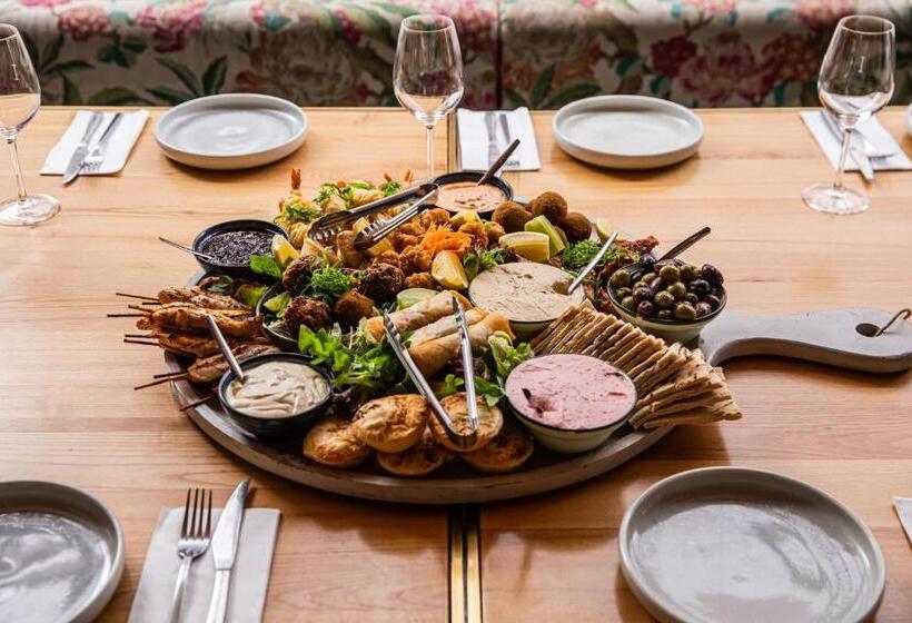 בית מלון כפרי Southern Cross