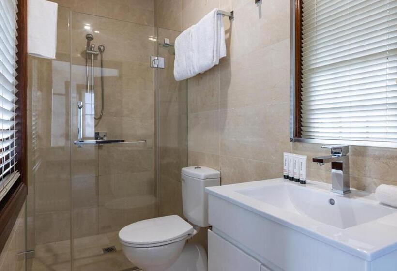 בית מלון כפרי Southern Cross