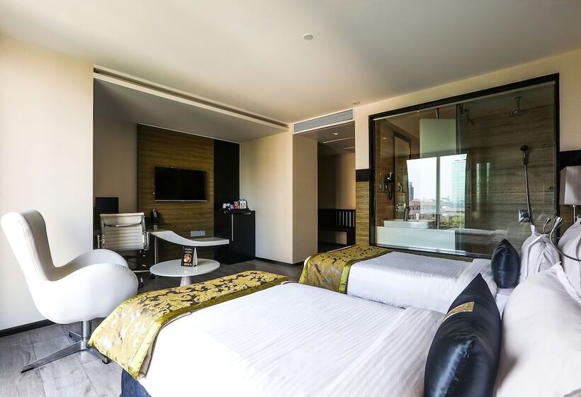 فندق The Empresa