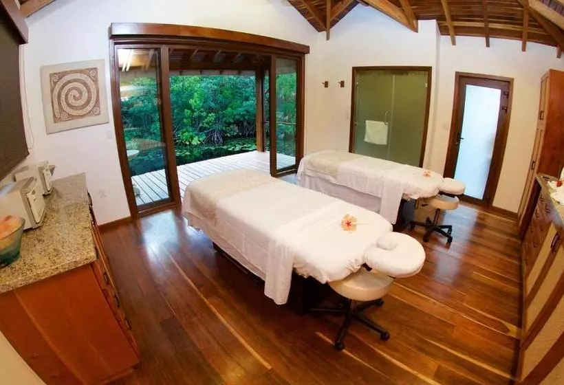 Naïa Resort And Spa