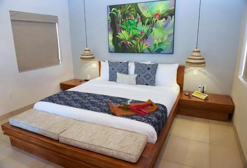 Naïa Resort And Spa