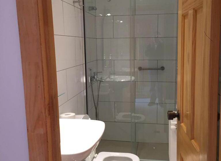 הוסטל Hostal Balmaceda