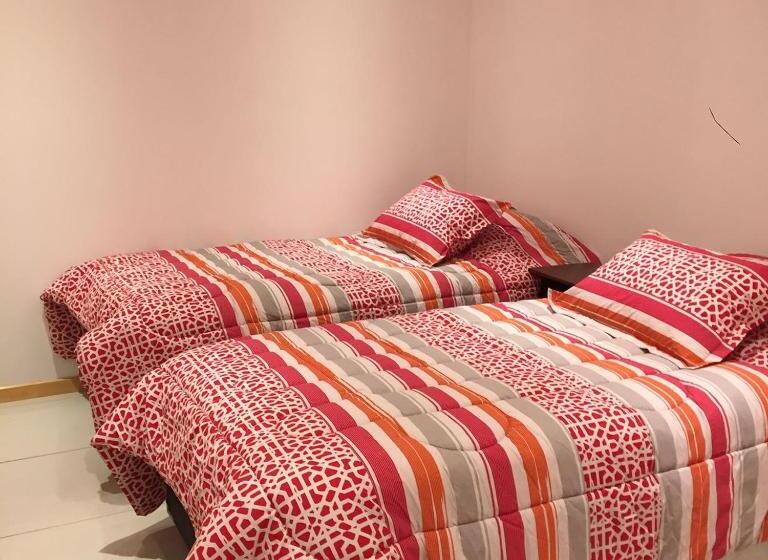 הוסטל Hostal Balmaceda