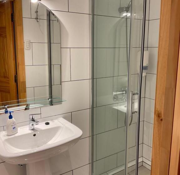 הוסטל Hostal Balmaceda