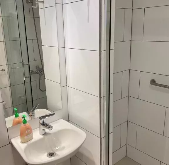 ユースホステル Hostal Balmaceda