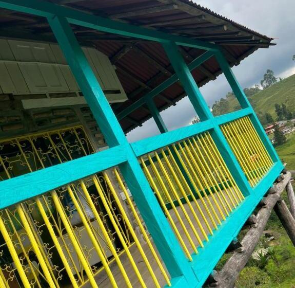 旅馆 Tarragona Hostal